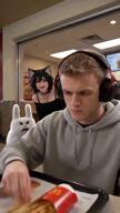 deal_dough gooby joe_bart kirk song the_hills // 720x1280, 12s // 2.3MB